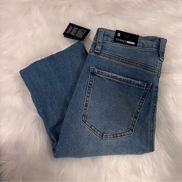 jeans - Picture 2 of 6